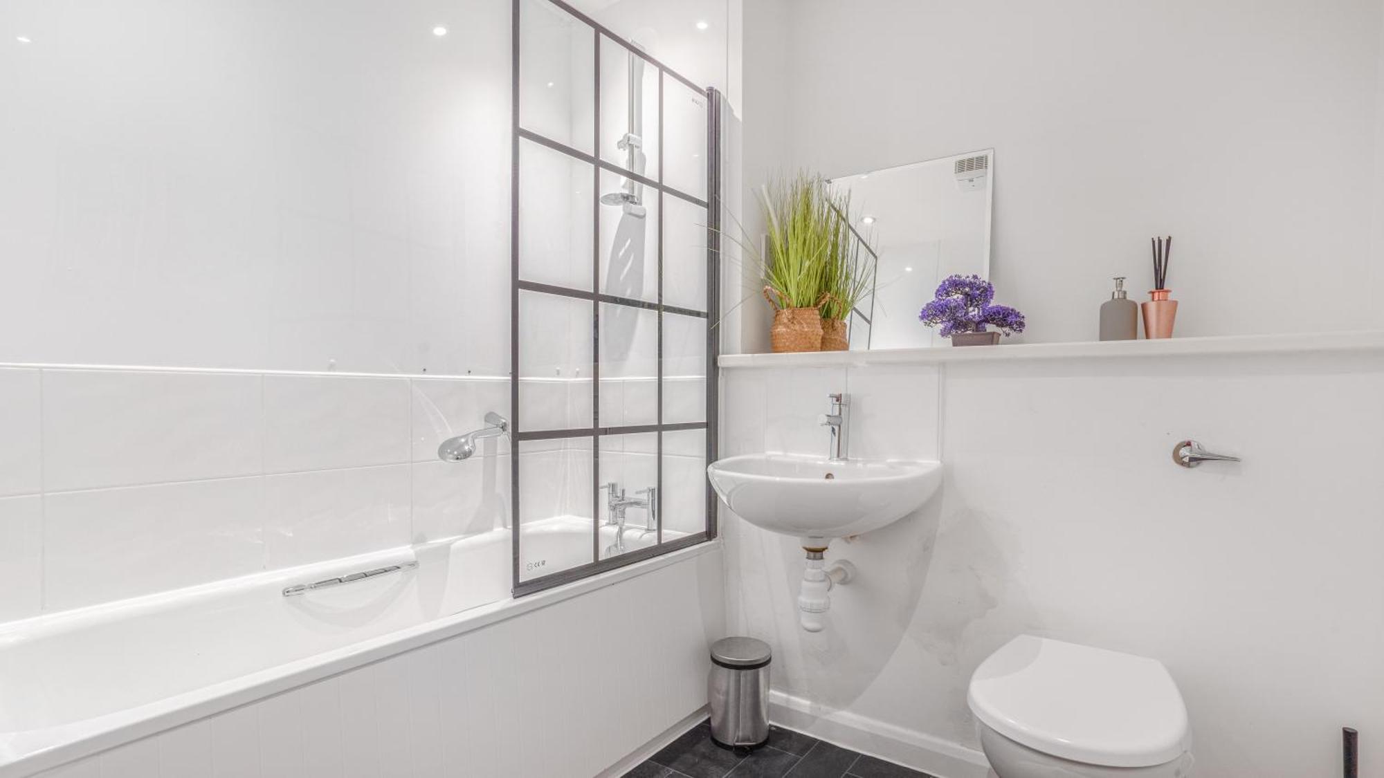 Japanese Suite 2Bed 2Bath, Free Park, Netfix, 75 Inch Tv, Games - City Centre- Maihom Birmingham Kültér fotó