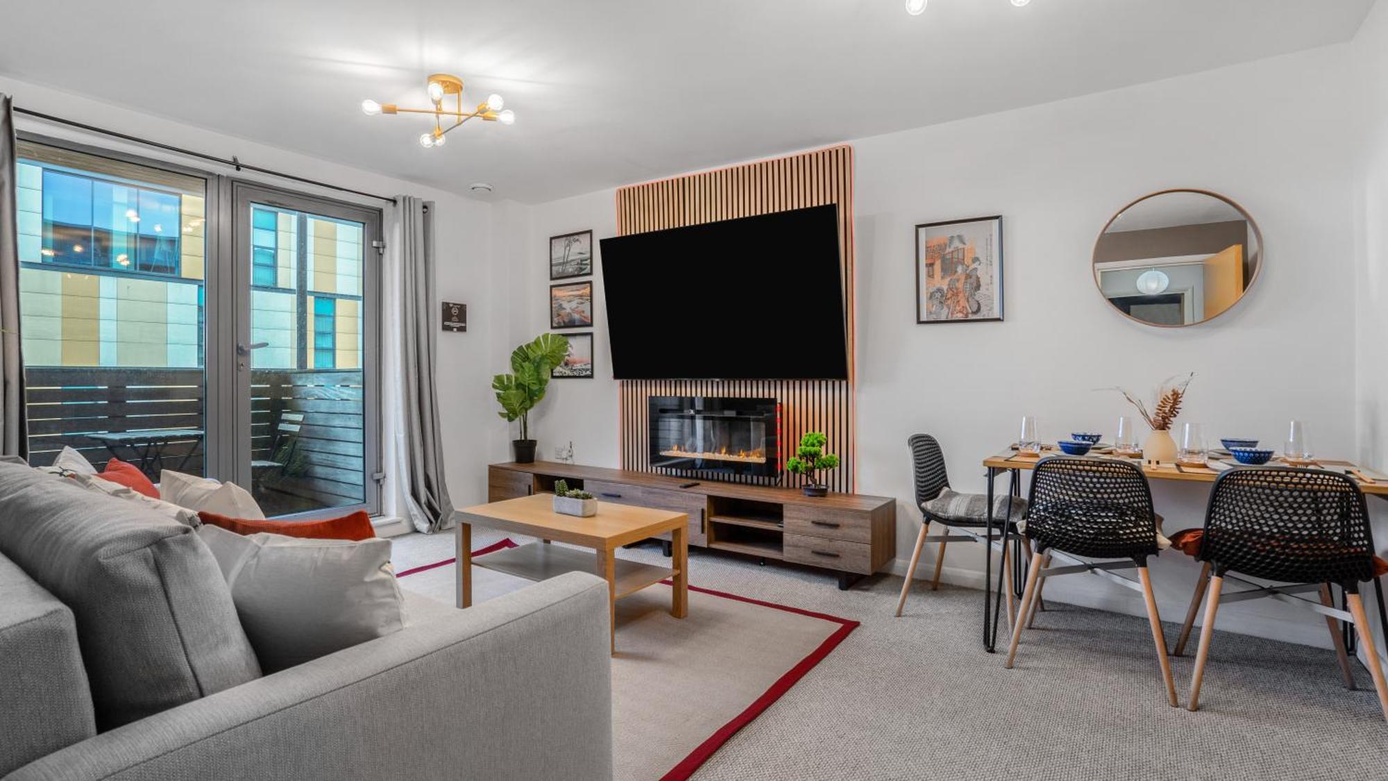 Japanese Suite 2Bed 2Bath, Free Park, Netfix, 75 Inch Tv, Games - City Centre- Maihom Birmingham Kültér fotó